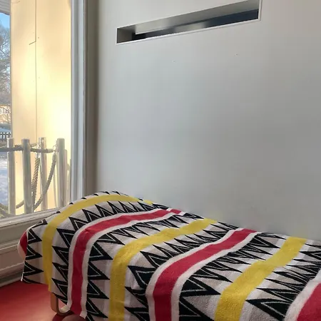 Chic 1960s Store-turned-home